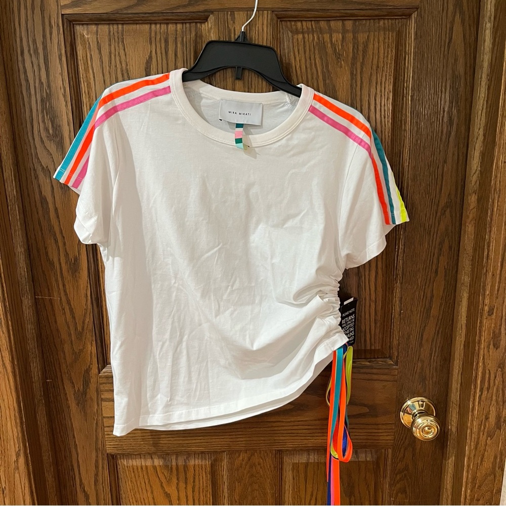 Side Cinch Tee